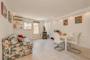Rose Apartment